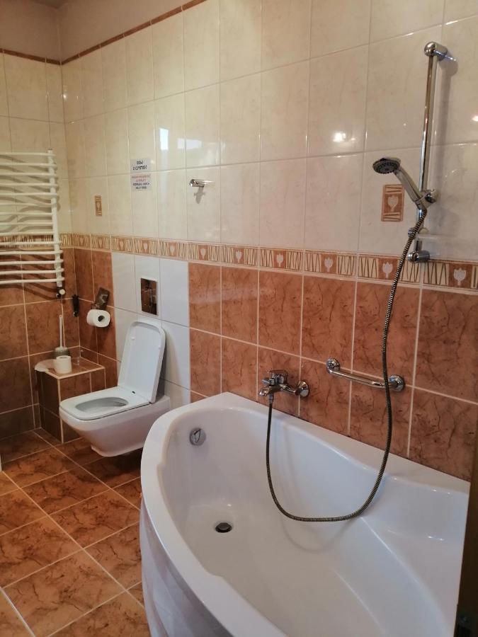 Delfin Bed & Breakfast Mielno  Dış mekan fotoğraf