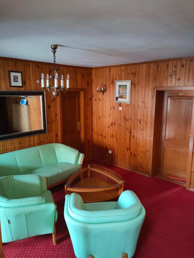 Delfin Bed & Breakfast Mielno  Dış mekan fotoğraf